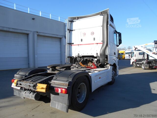 Standard tractor unit Mercedes-Benz Actros 1848