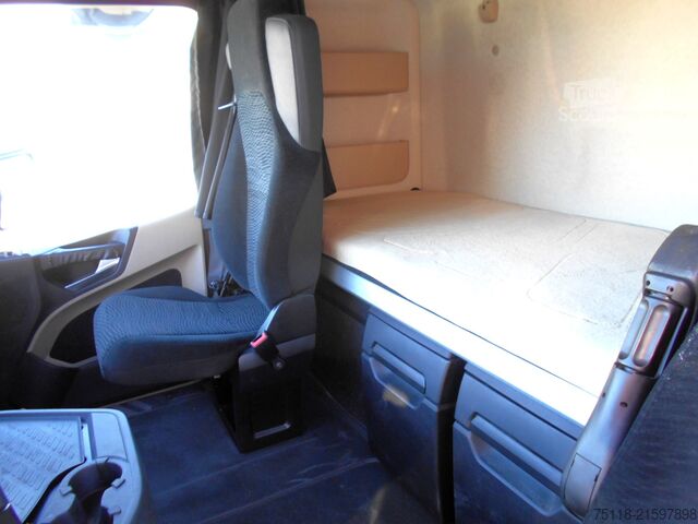 Standard tractor unit Mercedes-Benz Actros 1848