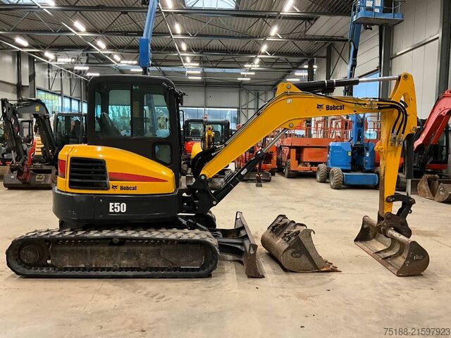 Mini excavator Bobcat E 50