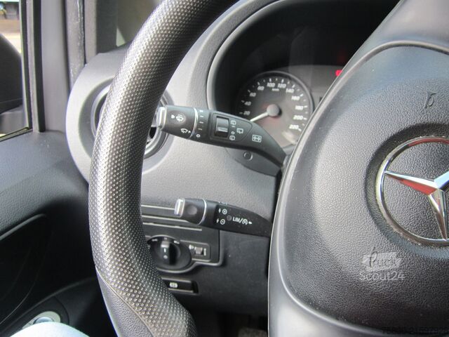 Minibus Mercedes-Benz Vito 114 Tourer PRO lang 9 Sitze Klima