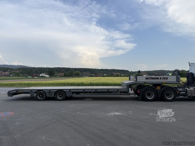 Semi-remorque surbaissée pour le transport de machines de construction Broshuis 2 ABSD-38