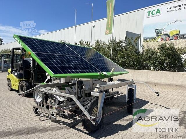 Tractor FarmDroid FD20