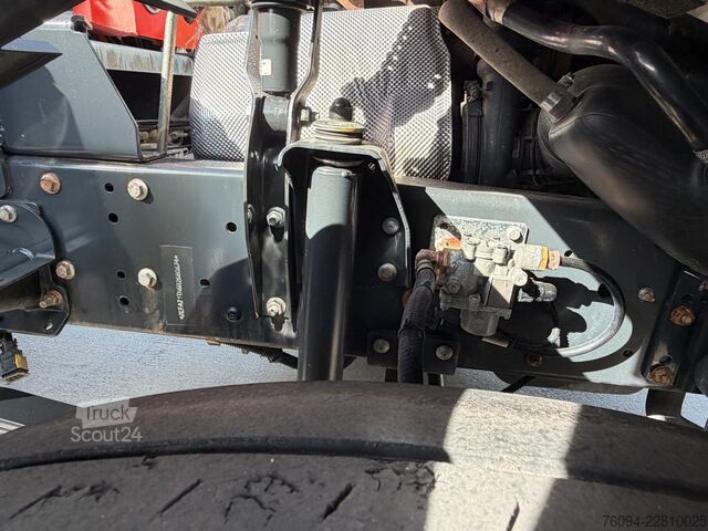 Camion benne IVECO Eurocargo 180-320 KRAN 14m FUNK KIPPER AHK