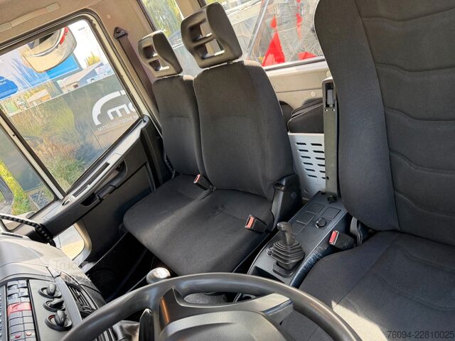 Camion benne IVECO Eurocargo 180-320 KRAN 14m FUNK KIPPER AHK