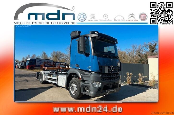 Camion benne à bras amovible MERCEDES-BENZ Arocs 1832 4x2 Abrollkipper AHK 35to