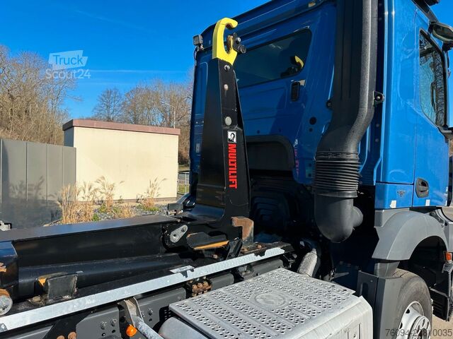 Camion benne à bras amovible MERCEDES-BENZ Arocs 1832 4x2 Abrollkipper AHK 35to