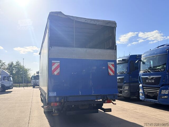 Camión plataforma con toldo RENAULT MIDLUM 290 DXI / SCHLAFKABINE / EURO 5