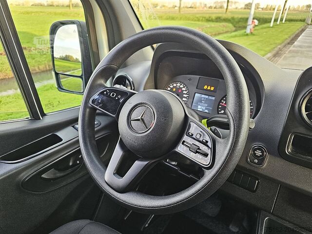Στέισον βάγκον με ψηλή οροφή MERCEDES-BENZ SPRINTER 316 L2H2 Navi Automaat