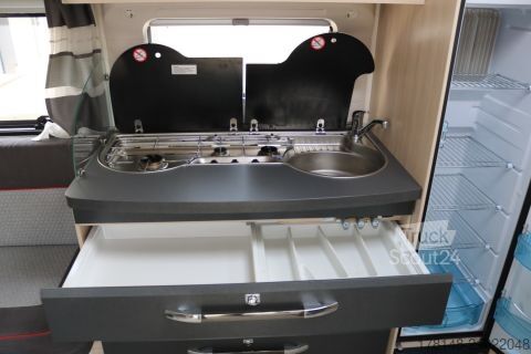 Τροχόσπιτο Hobby DE LUXE EDITION 460 UFe