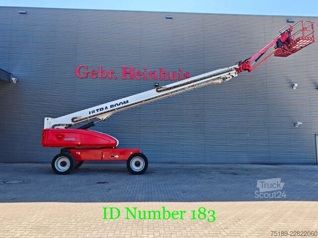 Teleskopiskā platforma JLG 1350 SJP