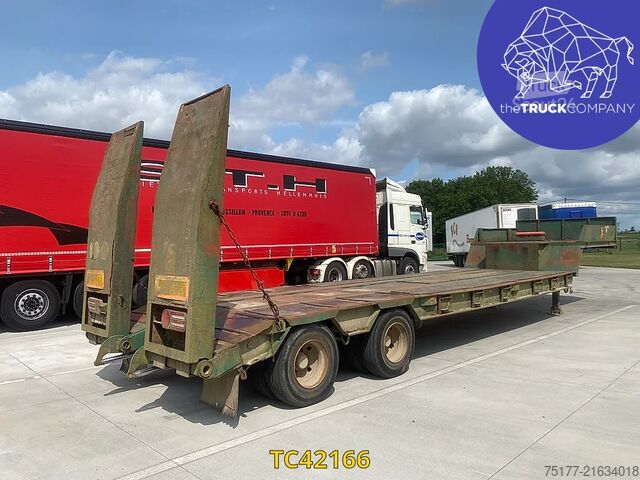 Semi-remorque surbaissée castera 