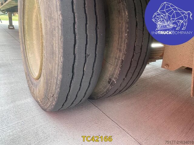 Semi-remorque surbaissée castera 