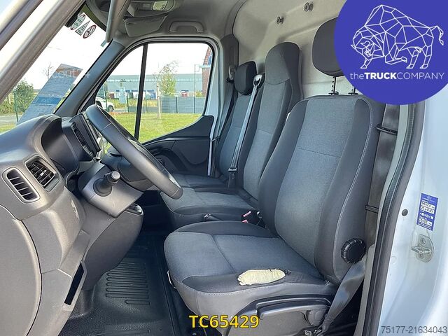 Panelová dodávka Renault Master L3H2