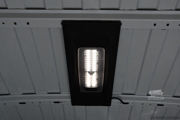 Høy tak varebil FIAT Ducato 35 L2H2 140 MT Tachograph AHK Allwetterre