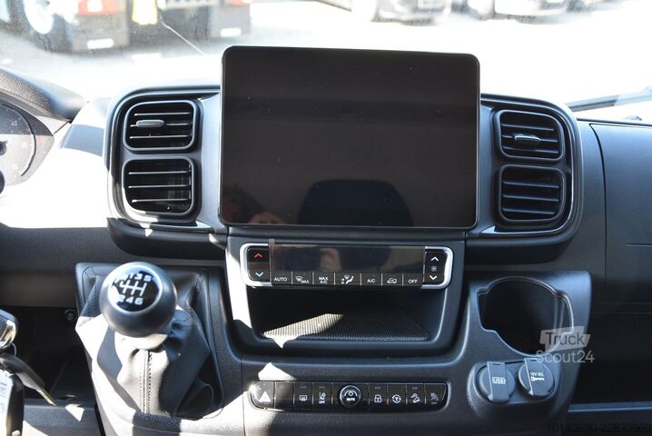 Høy tak varebil FIAT Ducato 35 L2H2 140 MT Tachograph AHK Allwetterre
