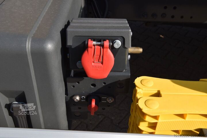Camion benne à bras amovible IVECO X-WAY AD280X46Y-PS Abrollkipper PALFINGER HT20TE