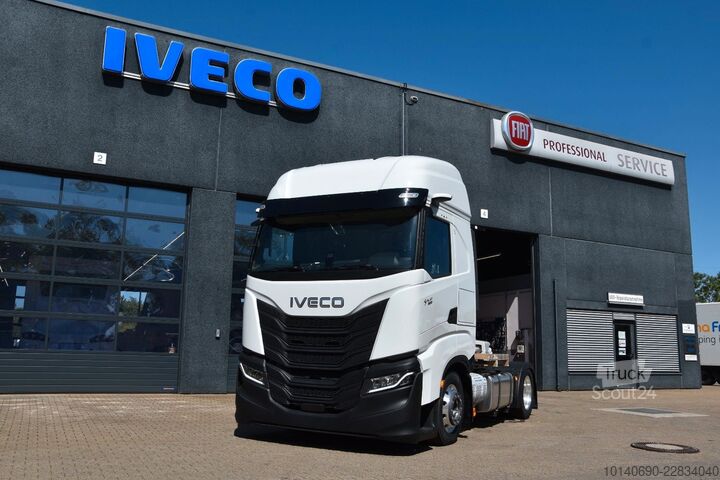 Nagy térfogatú nyergesvontató IVECO S-WAY AS440S50TFP-LT Jumbo SZM EURO VI-E