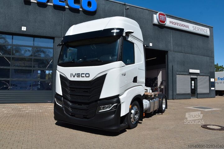 Nagy térfogatú nyergesvontató IVECO S-WAY AS440S50TFP-LT Jumbo SZM EURO VI-E