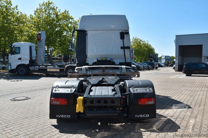 Nagy térfogatú nyergesvontató IVECO S-WAY AS440S50TFP-LT Jumbo SZM EURO VI-E