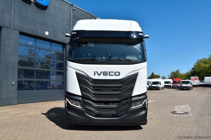 Nagy térfogatú nyergesvontató IVECO S-WAY AS440S50TFP-LT Jumbo SZM EURO VI-E