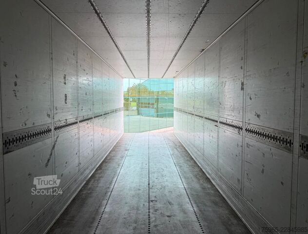 Рефрижераторный полуприцеп SCHMITZ CARGOBULL SCB*S3B THERMO KING SLXi300 FLOWERWIDE 270 CM HI