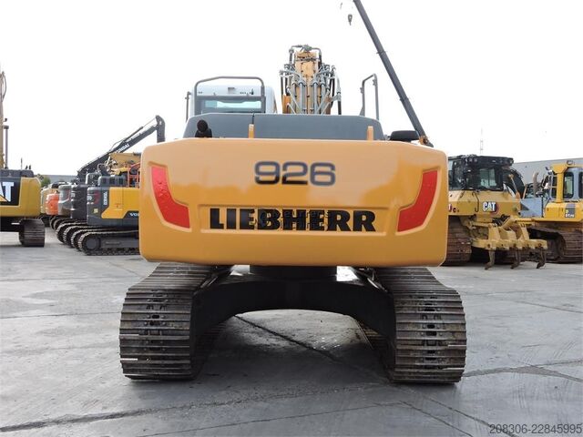 Rupsgraver LIEBHERR R926