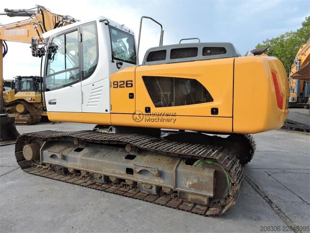 Rupsgraver LIEBHERR R926