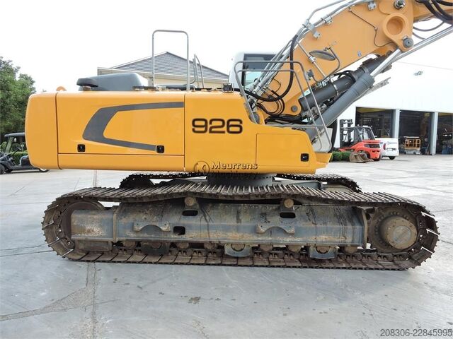 Rupsgraver LIEBHERR R926