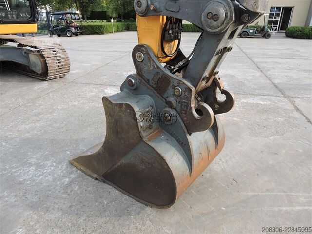 Rupsgraver LIEBHERR R926