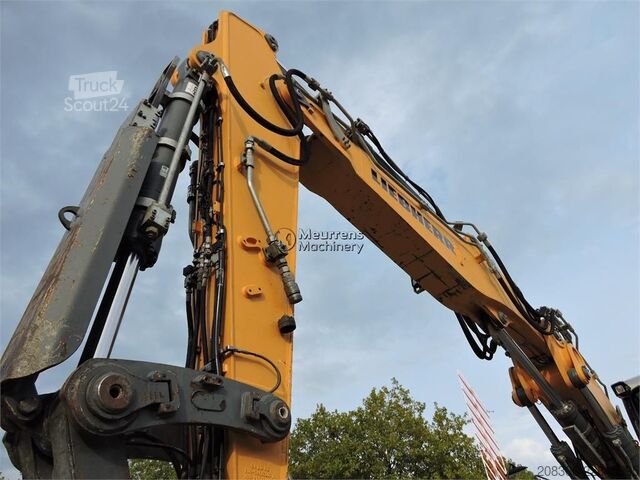 Rupsgraver LIEBHERR R926