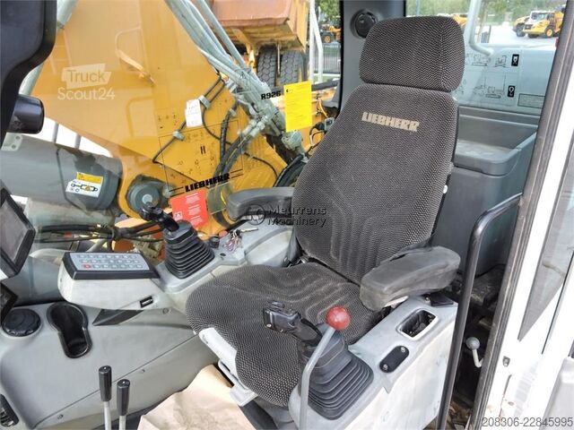 Rupsgraver LIEBHERR R926