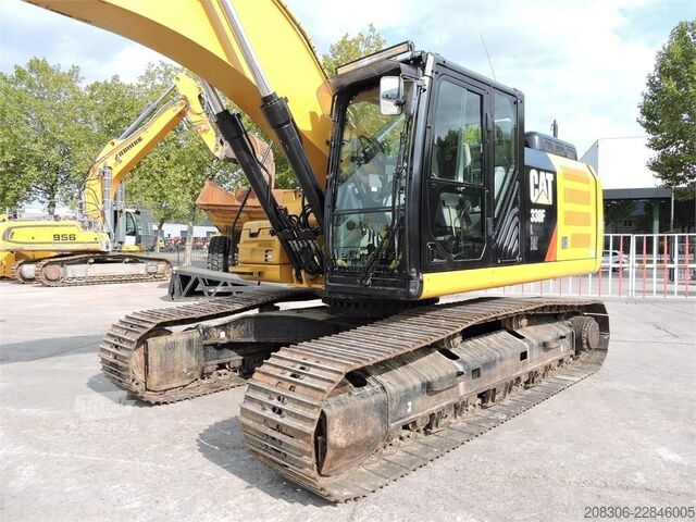 Kettenbagger CATERPILLAR 330 F