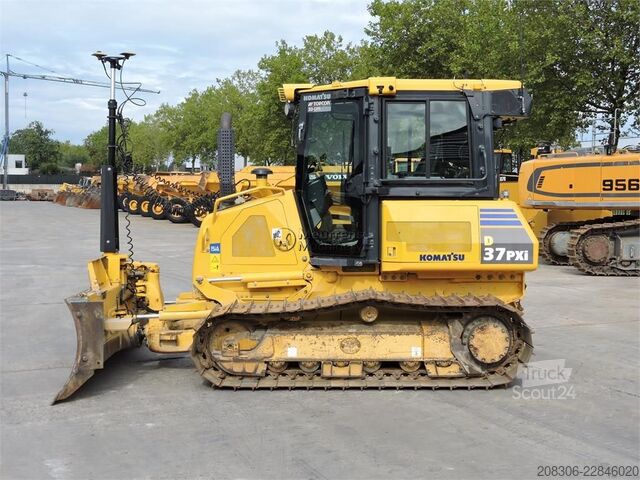 Straßenwalze KOMATSU D37 PXI + GPS