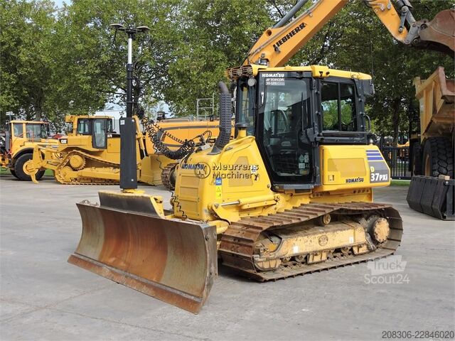 Straßenwalze KOMATSU D37 PXI + GPS