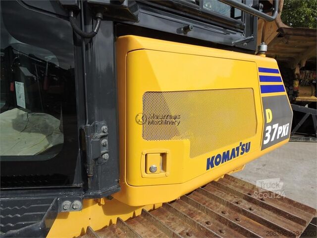 Straßenwalze KOMATSU D37 PXI + GPS