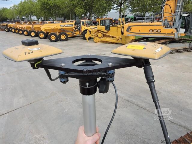 Straßenwalze KOMATSU D37 PXI + GPS