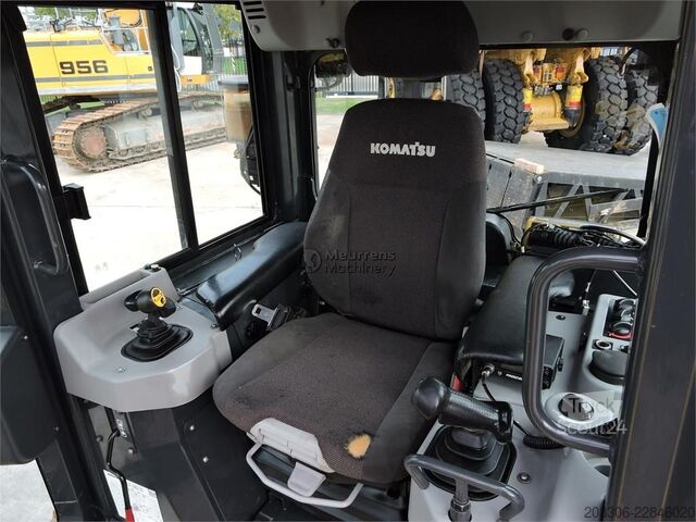 Straßenwalze KOMATSU D37 PXI + GPS