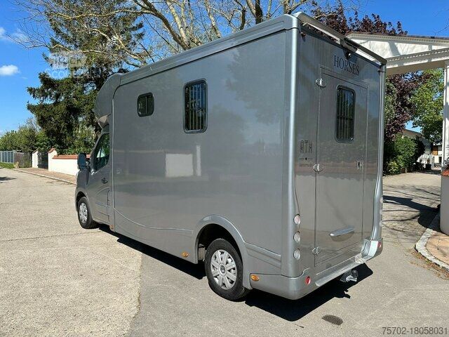 Μεταφορέας ζώων Renault Master Haras ATM 1-2 Pferde Automatik 180 PS