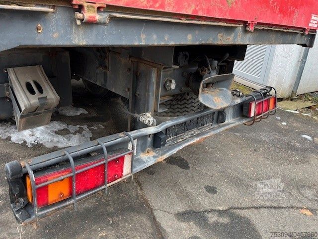 Camión de plataforma SCANIA H 93 mit PK 14500 FB & 2 to. Seilwinde