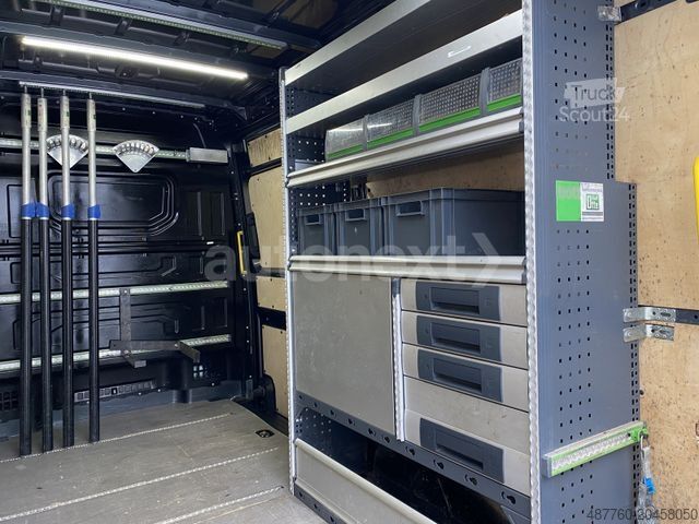 Komercijalno vozilo sa visokim krovom VOLKSWAGEN Crafter 35 TDI *Werkstatt* AHK 3,0t+TEMPOMAT 298