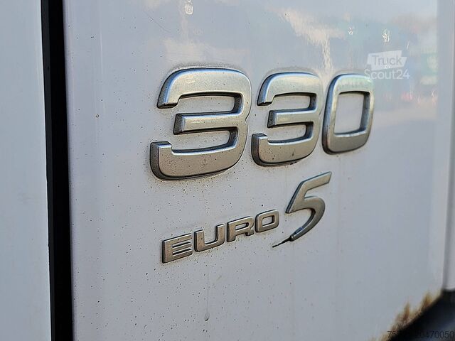 Valise VOLVO FM 11.330 3 SEATS LIFT 290TKM