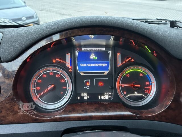 Estándar-SZM DAF CF 330 FT Sleeper Cab / 618 dkm / NL Truck