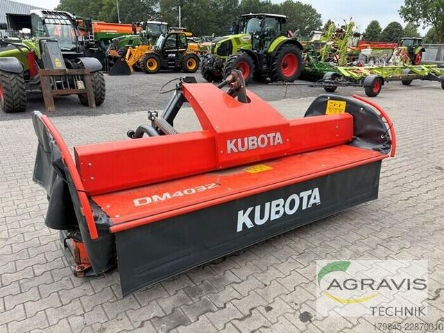 Cortadora de relva Kubota DM4032