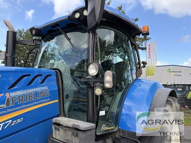 Trattore New Holland T 7.230 AUTO COMMAND