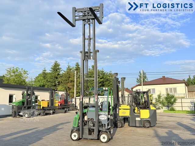 Empilhadeira multidirecional Combilift CB3000 DIESEL TRIPLEX 4900 POSITIONER