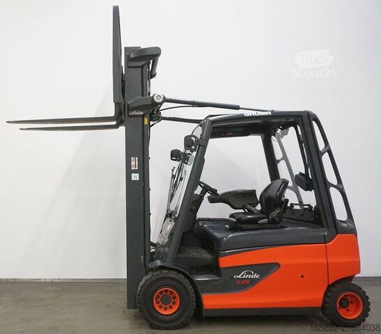 Gaffeltruck Linde E 25 L 387