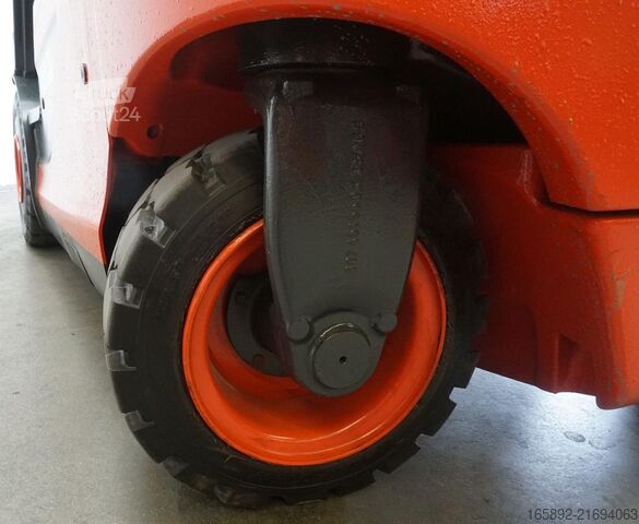 Gaffeltruck Linde E 25 387