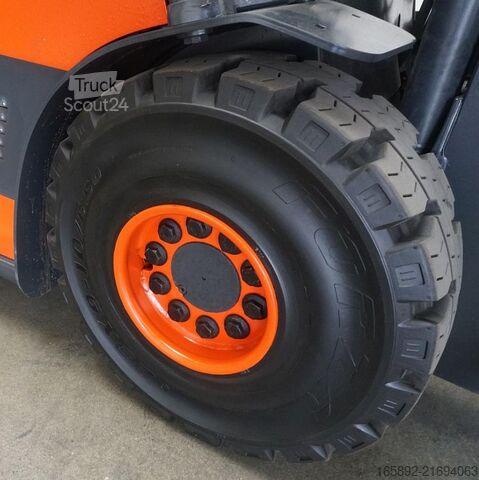 Gaffeltruck Linde E 25 387