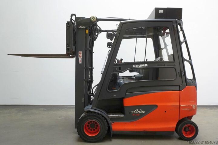 Gaffeltruck Linde E 35 HL 387