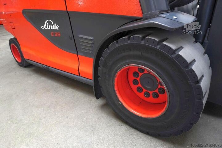 Gaffeltruck Linde E 35 HL 387